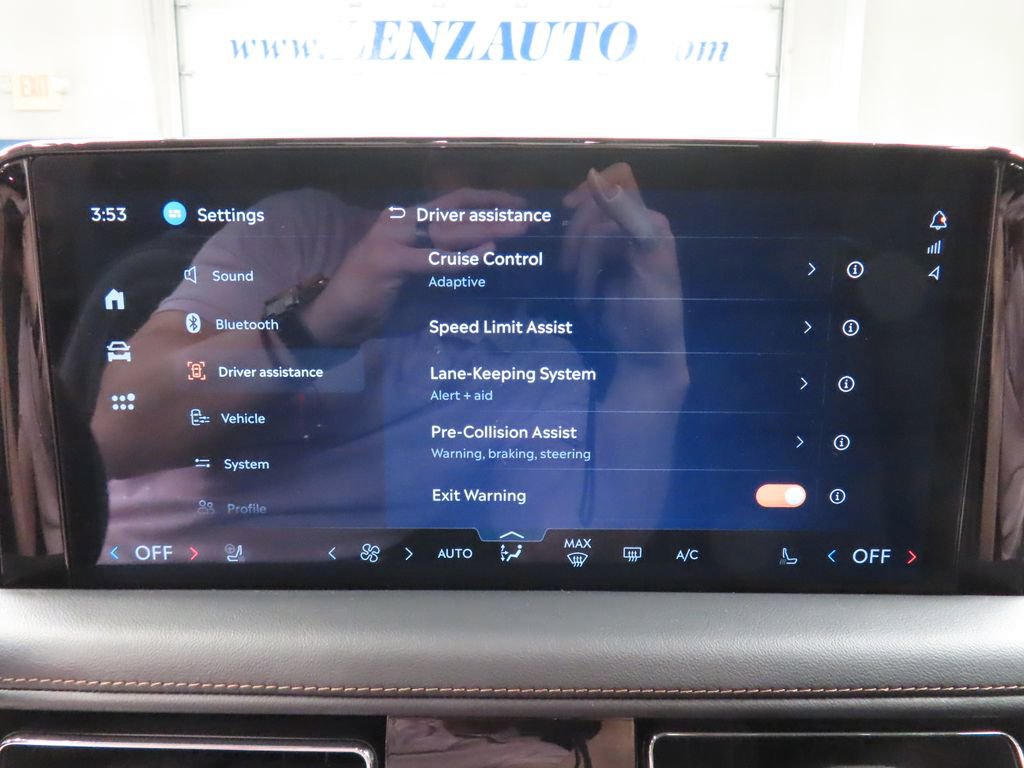 Used 2025 Lincoln Aviator Reserve w/ Jet Appearance Package AWD/4WD image 28