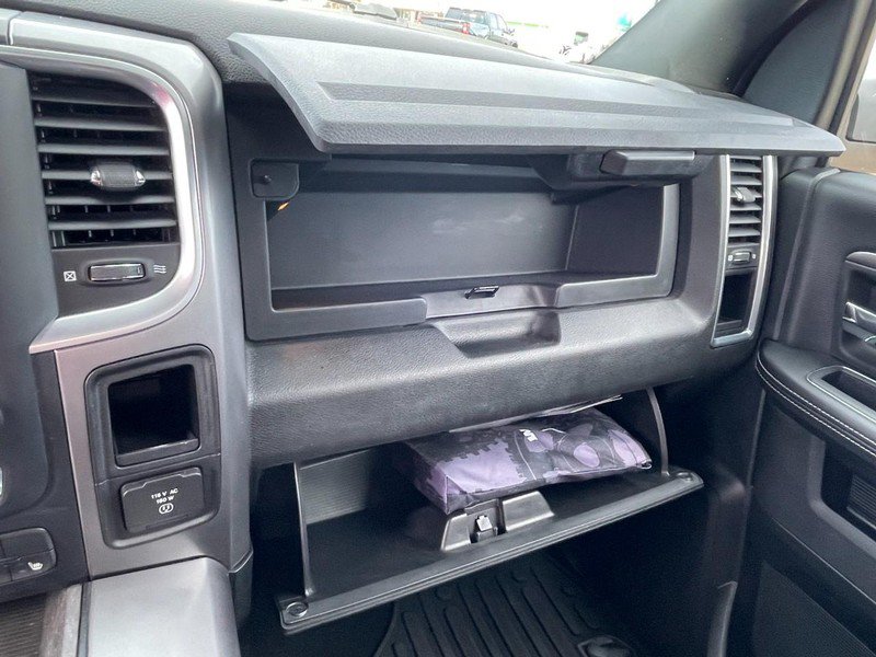 Used 2022 RAM 1500 Classic Warlock AWD/4WD image 51
