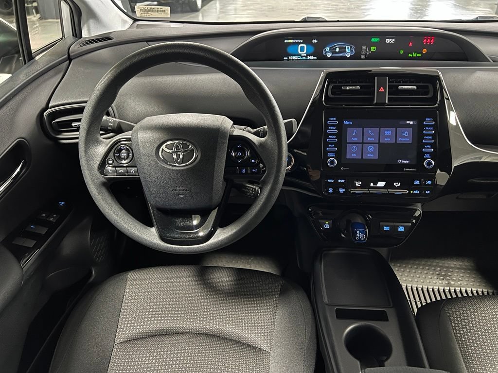 Certified 2022 Toyota Prius LE FWD image 27