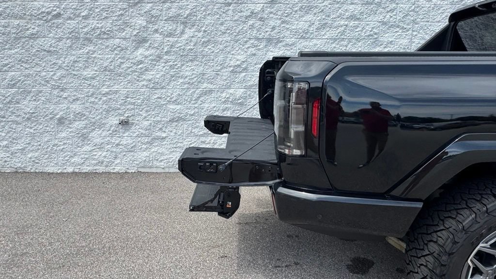 Used 2024 GMC Hummer EV 3X AWD/4WD image 6