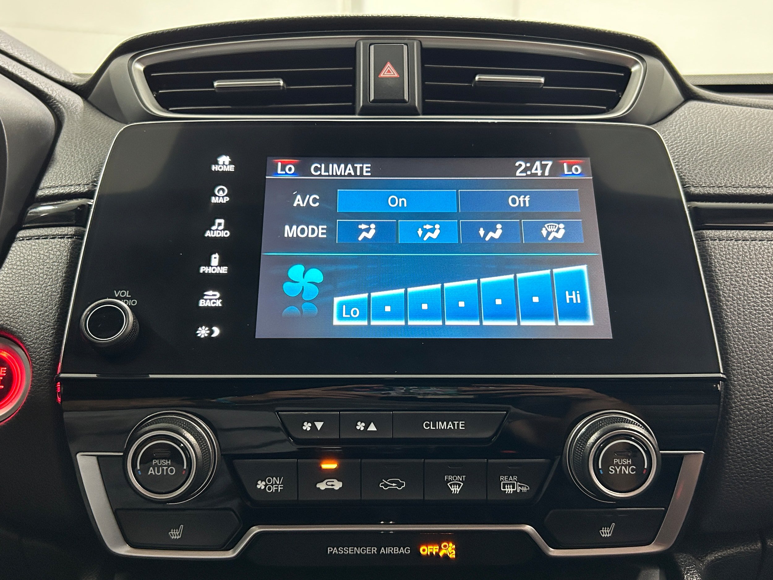 Used 2018 Honda CR-V Touring image 8