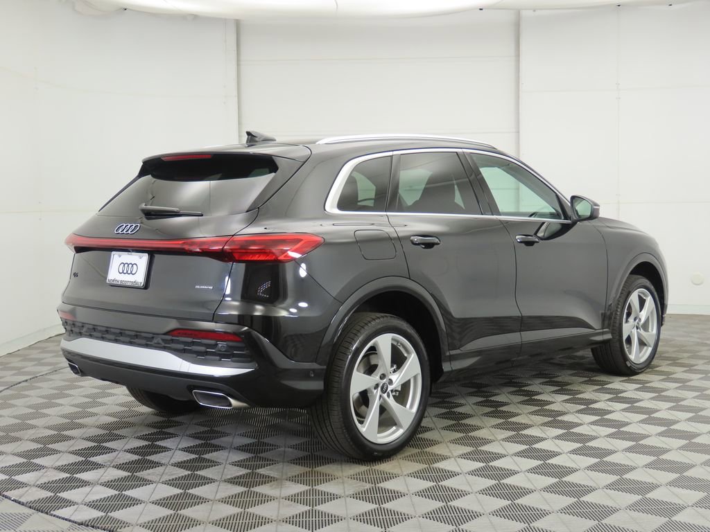 Used 2025 Audi Q5 Premium Plus w/ Premium Plus image 6