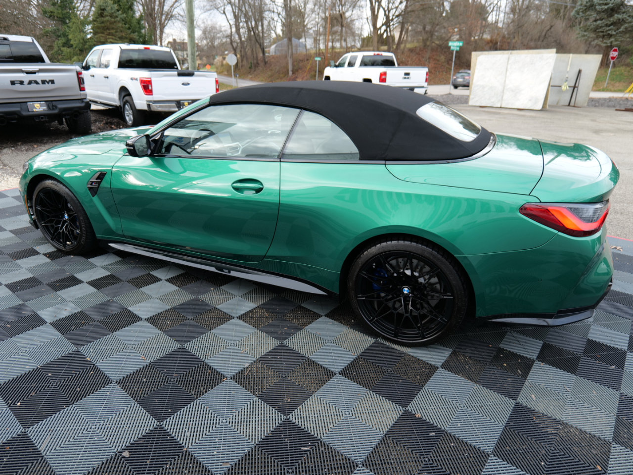 Used 2022 BMW M4 xDrive Competition image 91