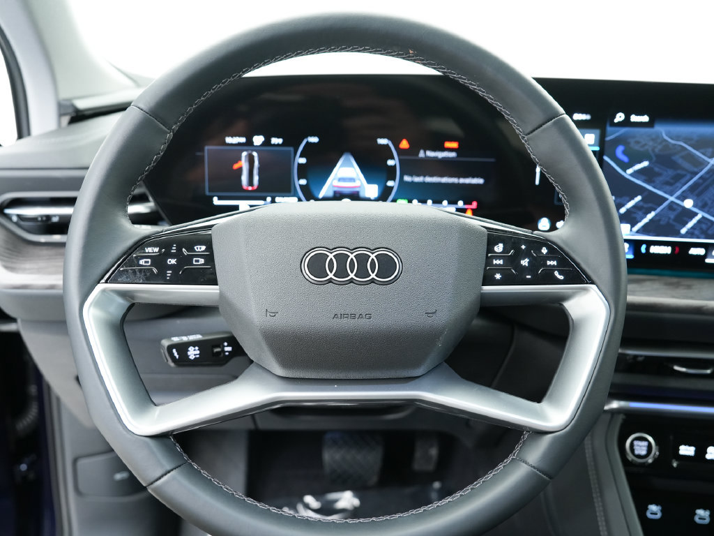 Certified 2025 Audi Q5 Premium Plus w/ Premium Plus AWD/4WD image 13