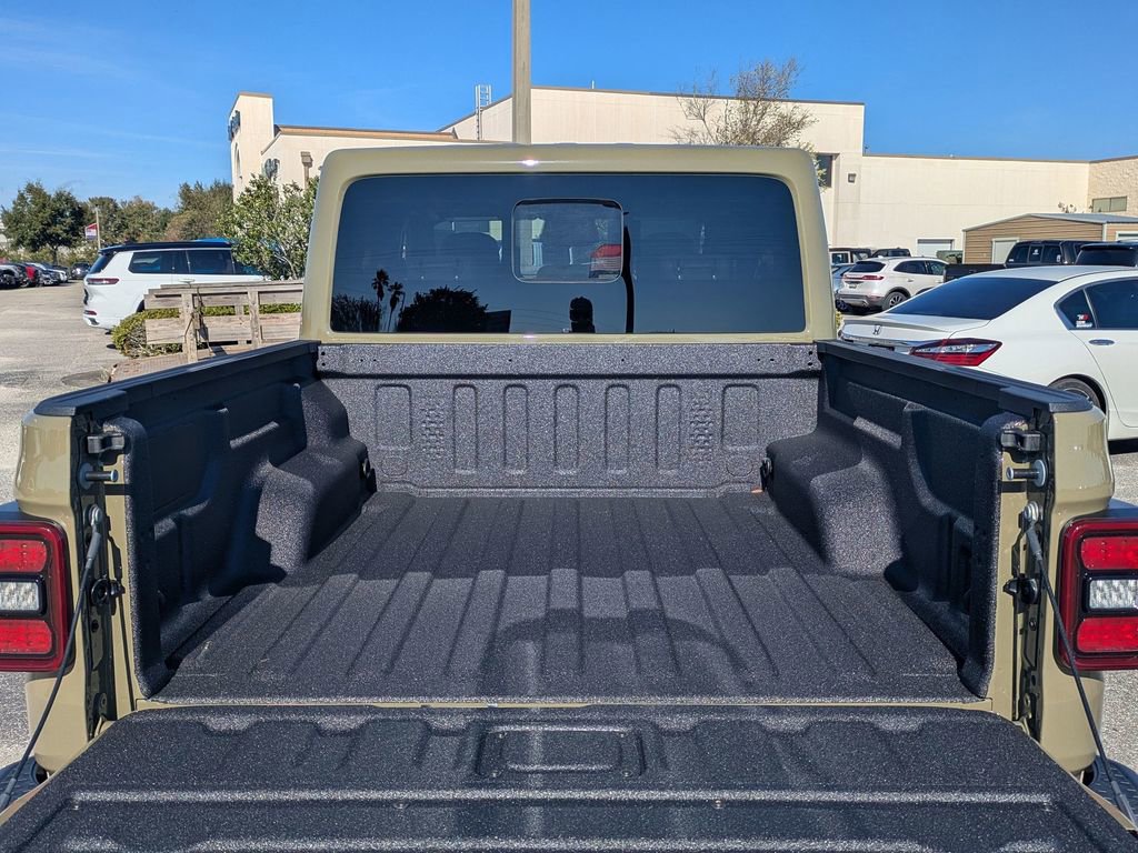 New 2026 Jeep Gladiator Mojave AWD/4WD image 33