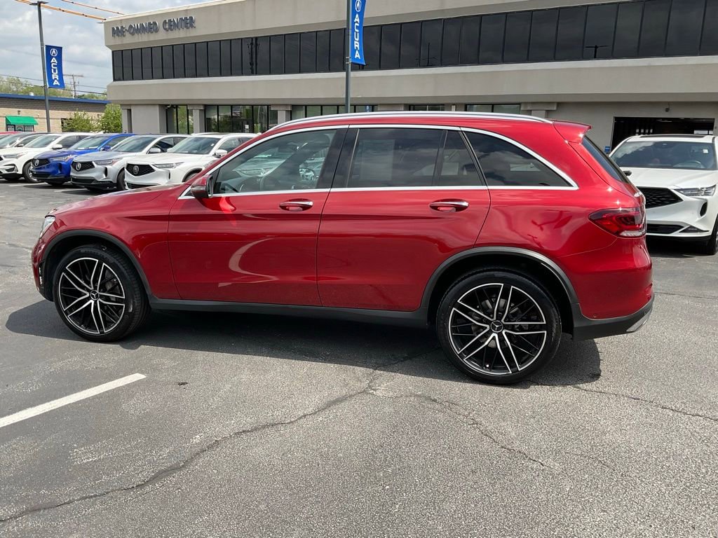 Used 2020 Mercedes-Benz GLC 300 4MATIC image 4