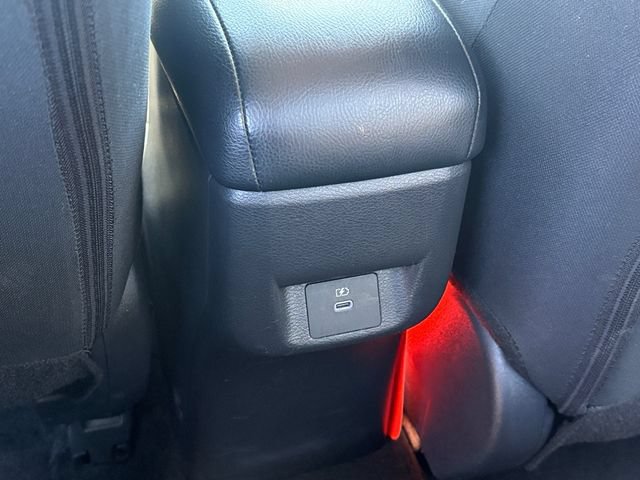 Used 2024 Nissan Versa SV FWD image 23