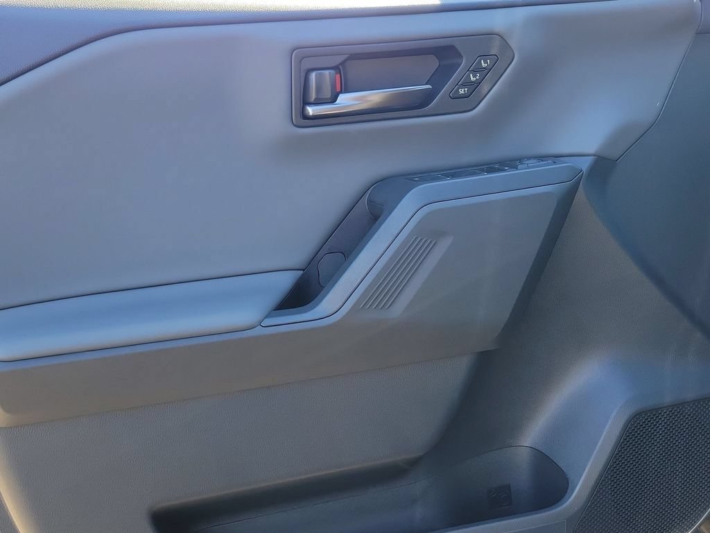 New 2026 Toyota RAV4 XSE AWD/4WD image 23