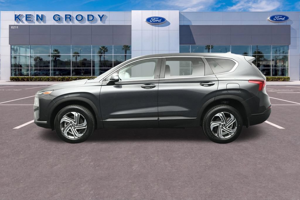Used 2023 Hyundai Santa Fe SE AWD/4WD image 5