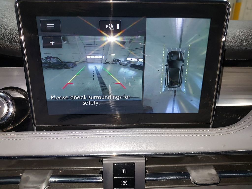 Used 2021 Lincoln Corsair Reserve w/ Equipment Group 201A image 22