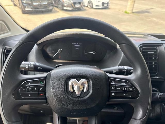 Used 2024 RAM ProMaster 2500 w/ Convenience Group image 31