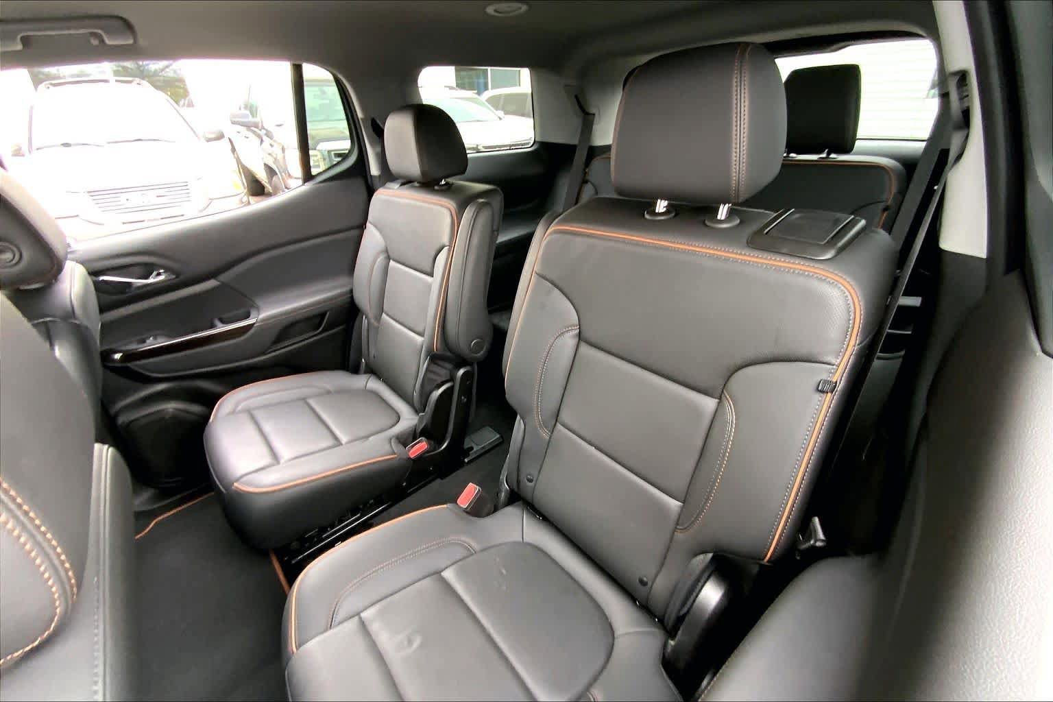 Used 2023 GMC Acadia AT4 w/ Technology Package AWD/4WD image 20