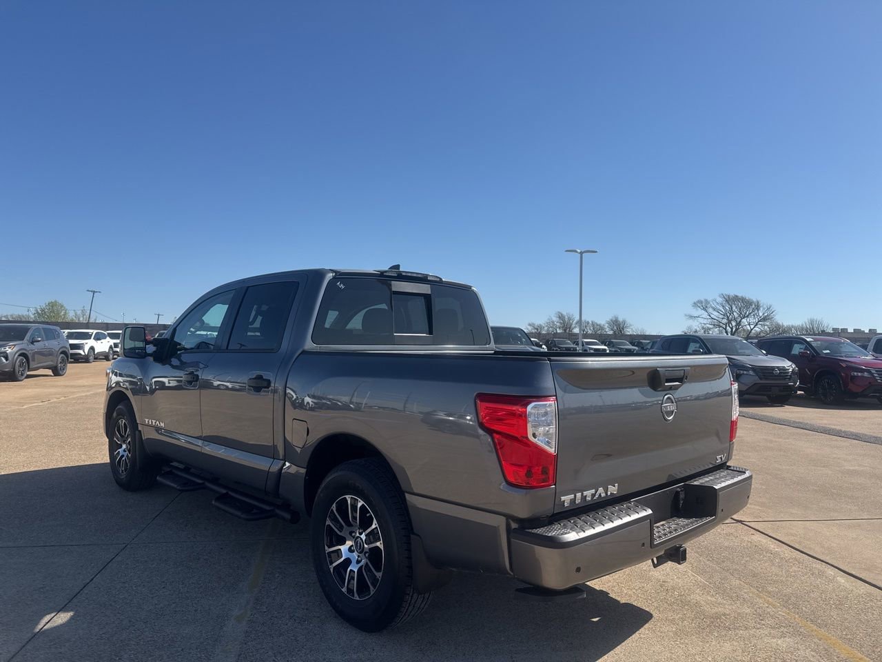 Certified 2024 Nissan Titan SV w/ SV Convenience Package image 15