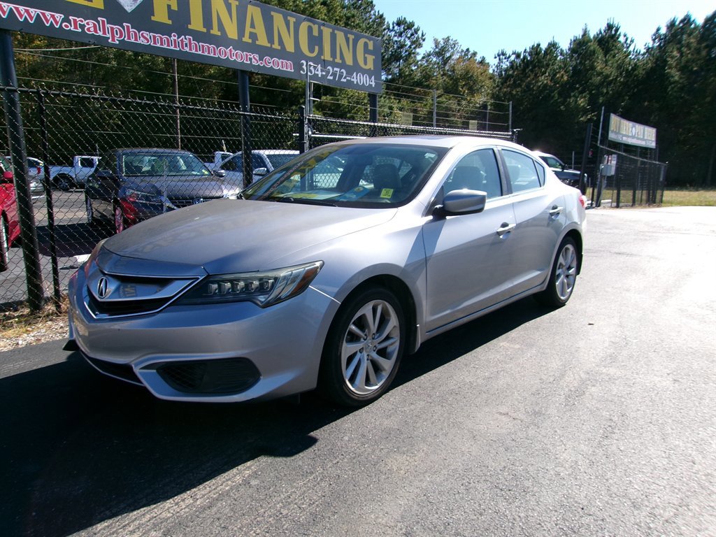 Used 2017 Acura ILX w/ Premium Package image 3