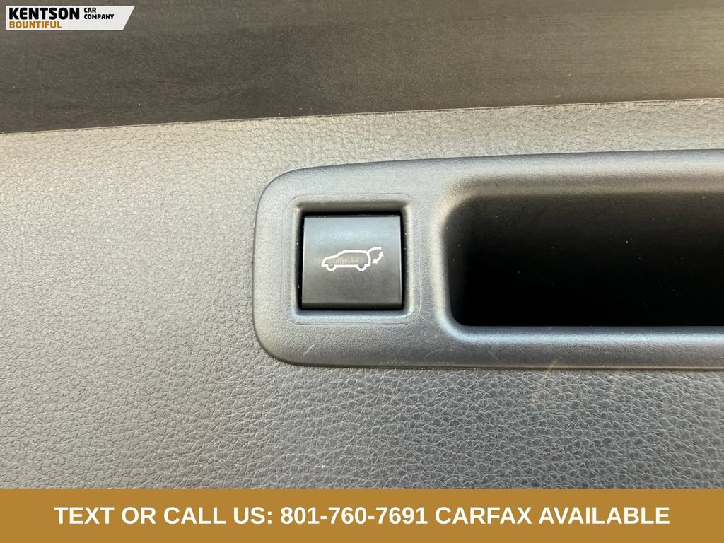 Used 2025 Toyota Highlander XLE AWD/4WD image 33