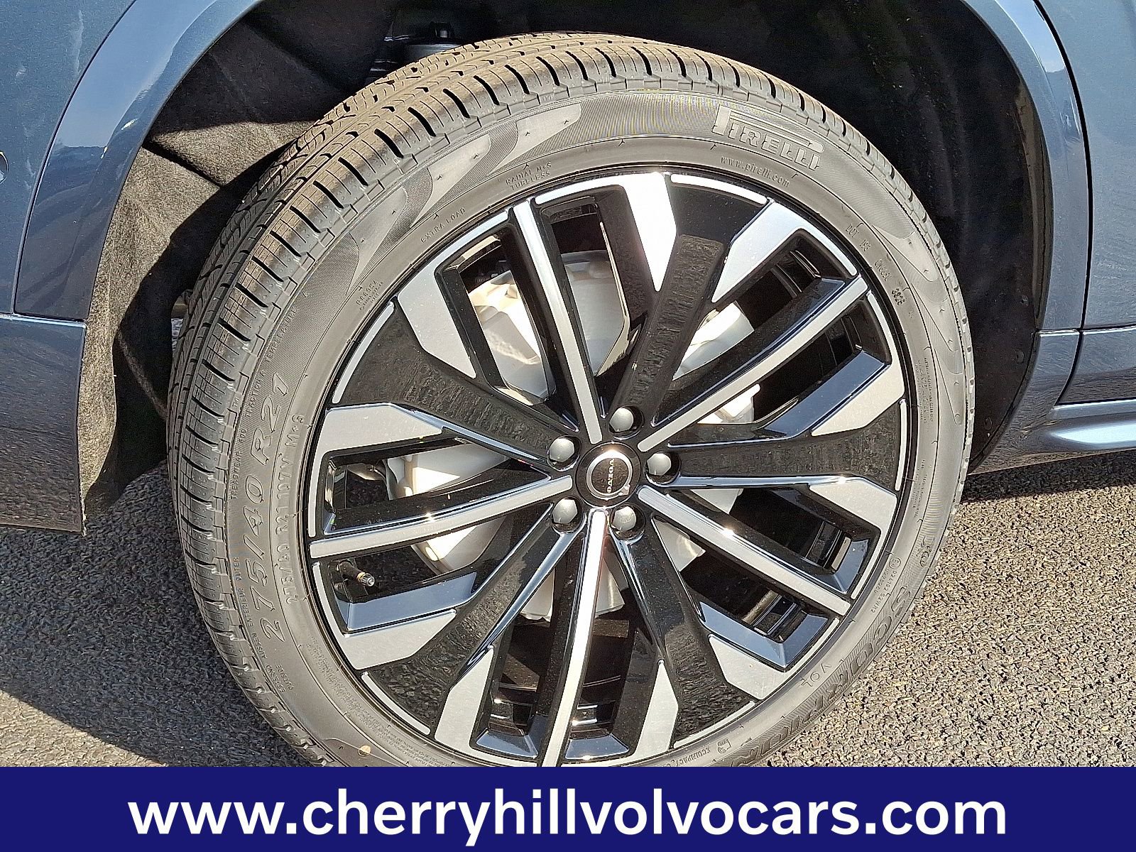 New 2026 Volvo XC90 B6 Ultra w/ Protection Package image 6