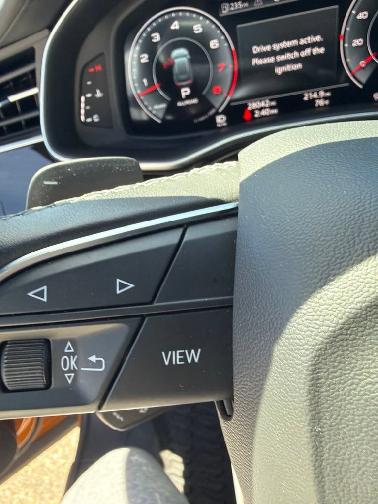 Used 2022 Audi Q8 Prestige w/ Prestige Package AWD/4WD image 12