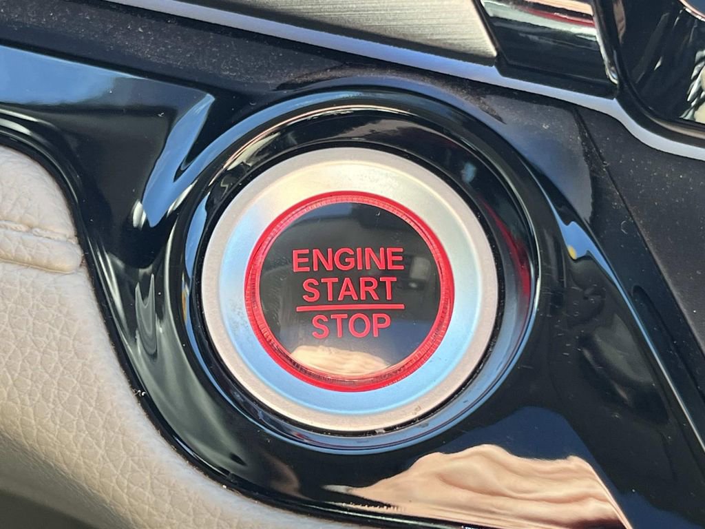 Used 2023 Honda Odyssey Touring image 27