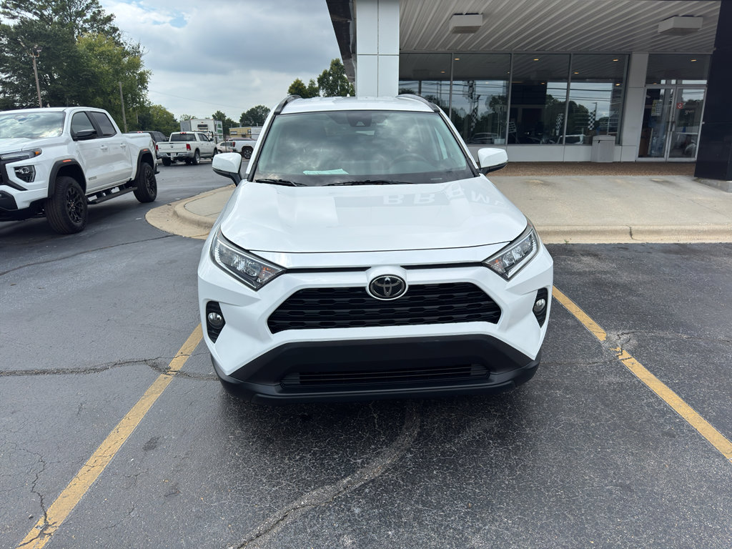 Used 2021 Toyota RAV4 XLE w/ Carpet Mat Package (TMS) image 2