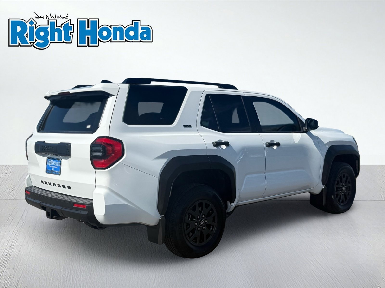 Used 2025 Toyota 4Runner SR5 RWD image 8
