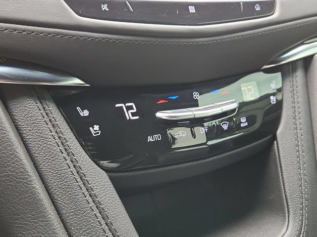 Used 2021 Cadillac XT5 Sportv w/ Platinum Package AWD/4WD image 17