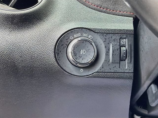 Used 2015 Chevrolet Camaro ZL1 RWD image 27