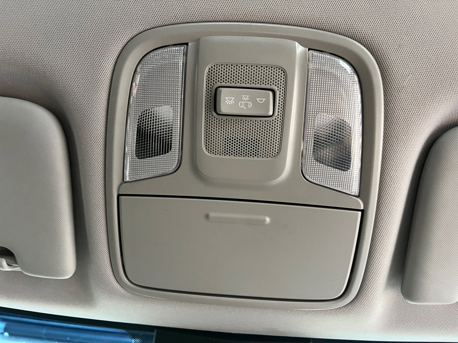 Used 2021 Kia Sportage LX image 19