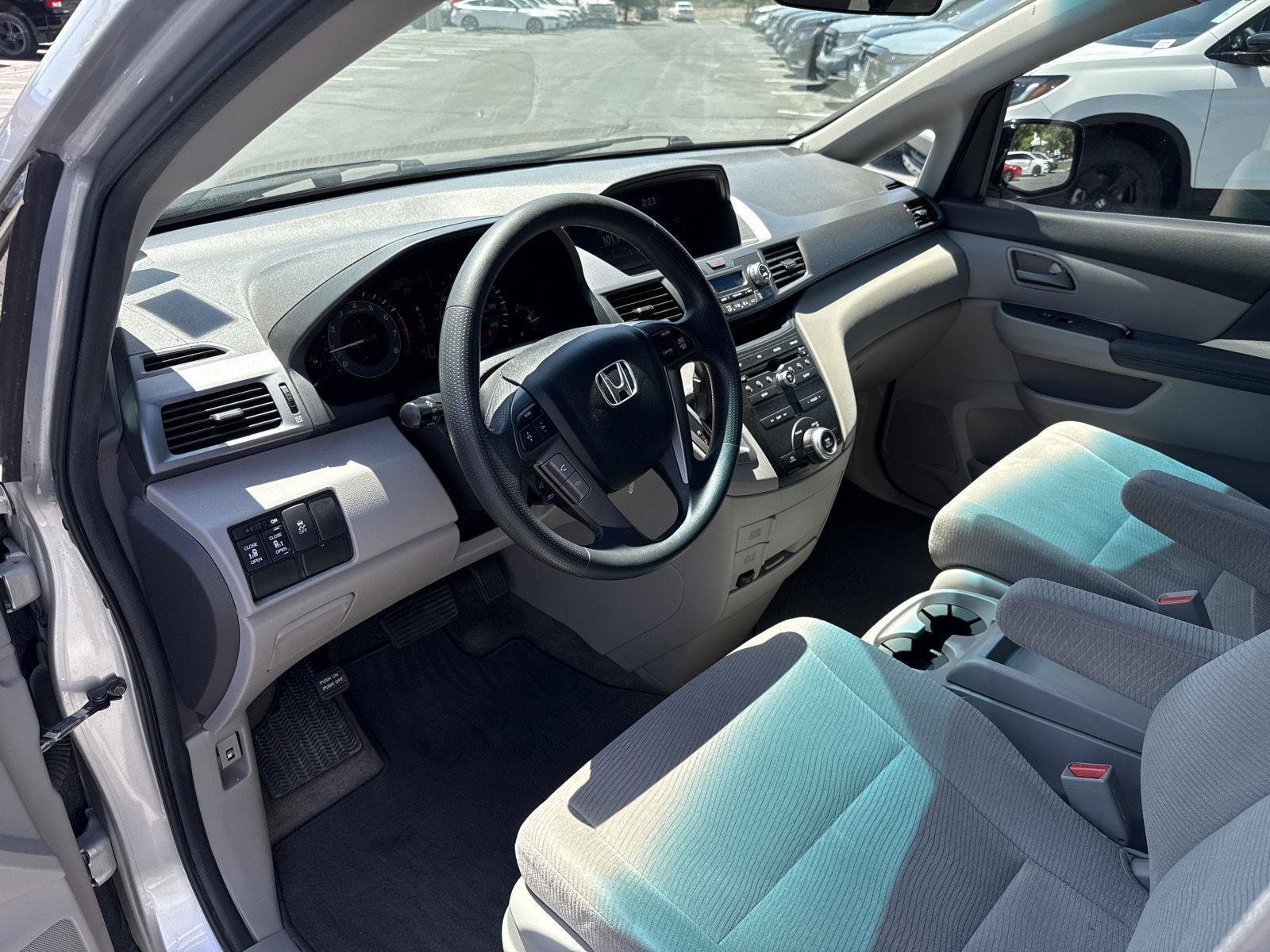 Used 2012 Honda Odyssey EX image 15