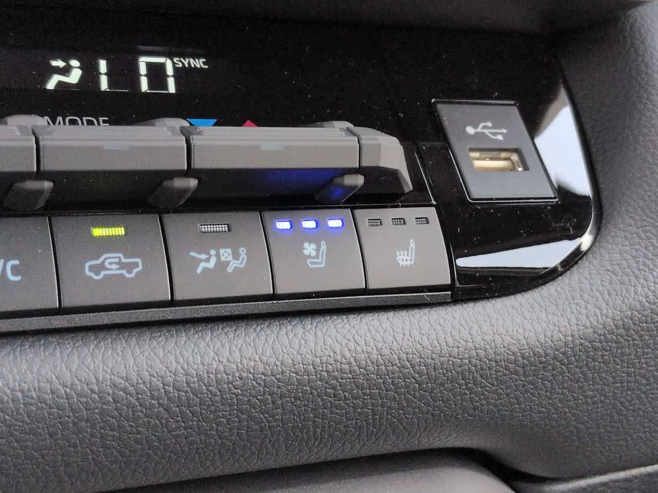 New 2026 Toyota Tundra Limited AWD/4WD image 21