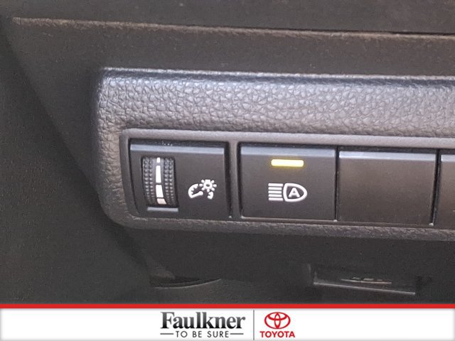 Certified 2025 Toyota Corolla LE FWD image 23