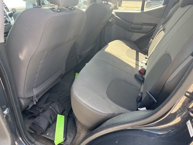 Used 2013 Nissan Xterra S image 18