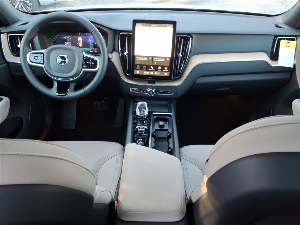New 2026 Volvo XC60 B5 Plus w/ Protection Package Premier AWD/4WD image 8