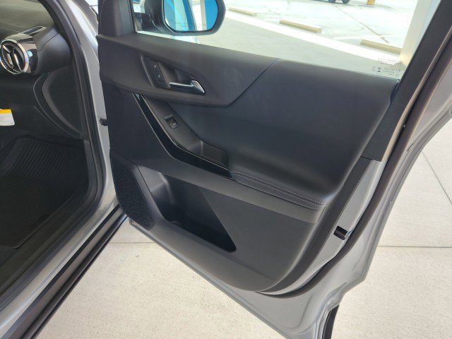 New 2026 Chevrolet Equinox LT w/ Safety and Technology Package image 21