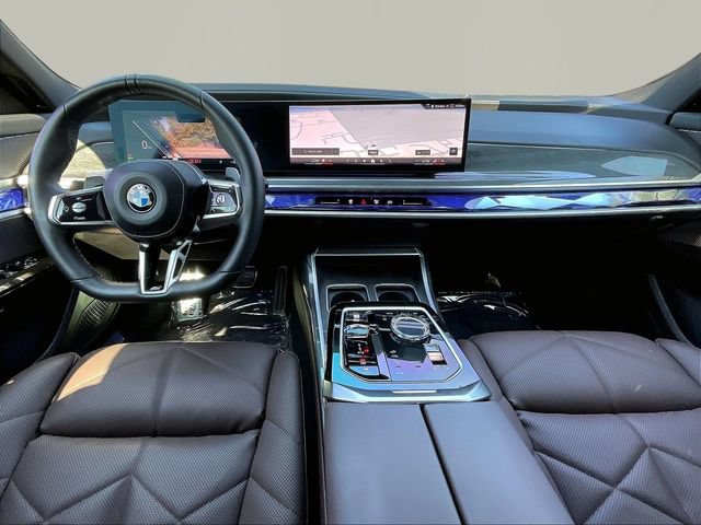 Used 2023 BMW 740i RWD image 9