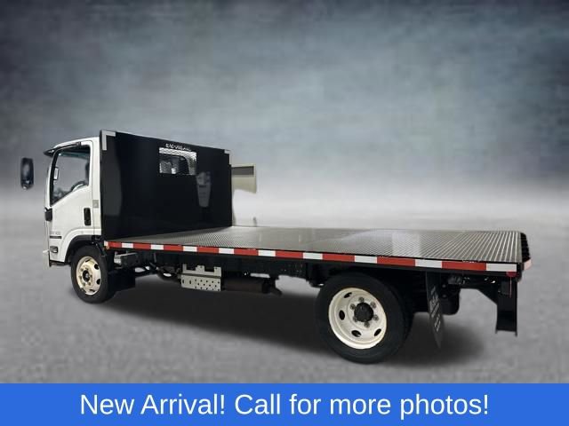 Used 2019 Isuzu NPR image 2