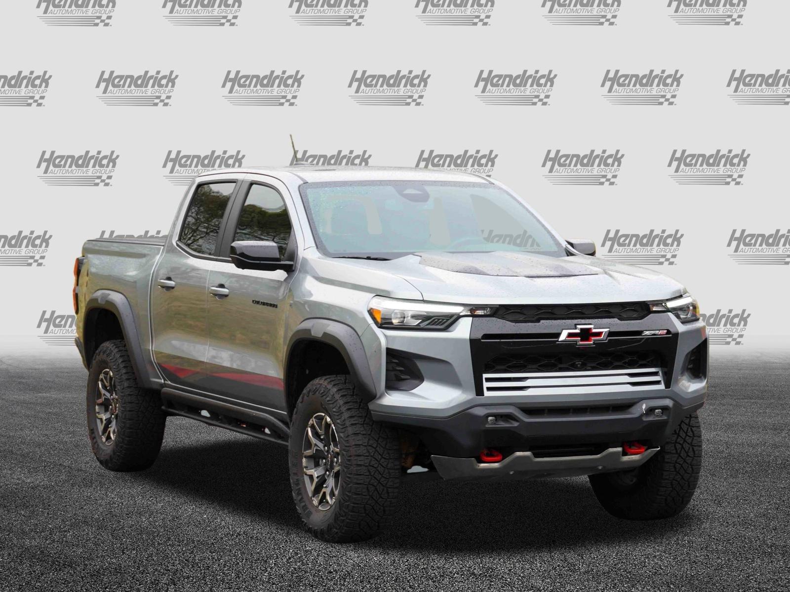 Used 2023 Chevrolet Colorado ZR2 w/ ZR2 Convenience Package III image 2