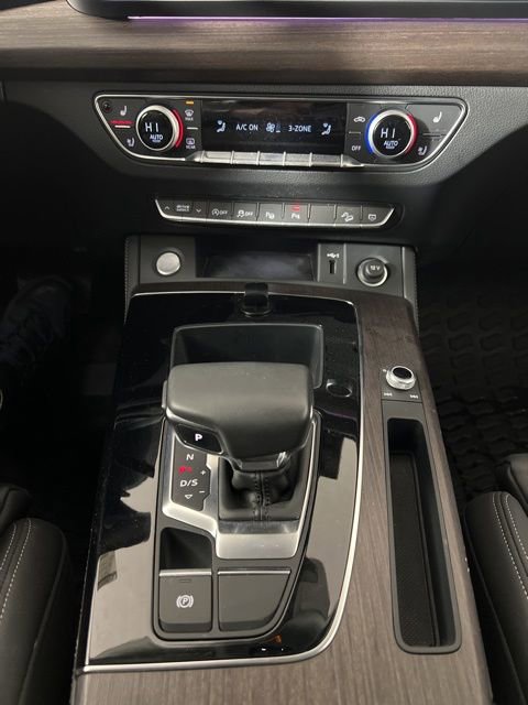 Certified 2023 Audi Q5 2.0T Prestige w/ Prestige Package AWD/4WD image 25