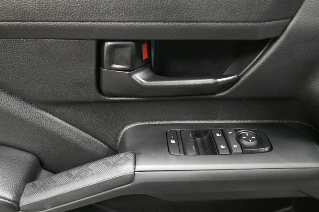 Certified 2024 Toyota Tacoma SR RWD image 11