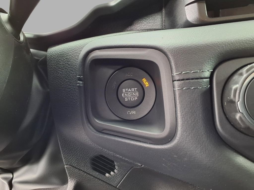New 2026 Jeep Gladiator Mojave AWD/4WD image 8