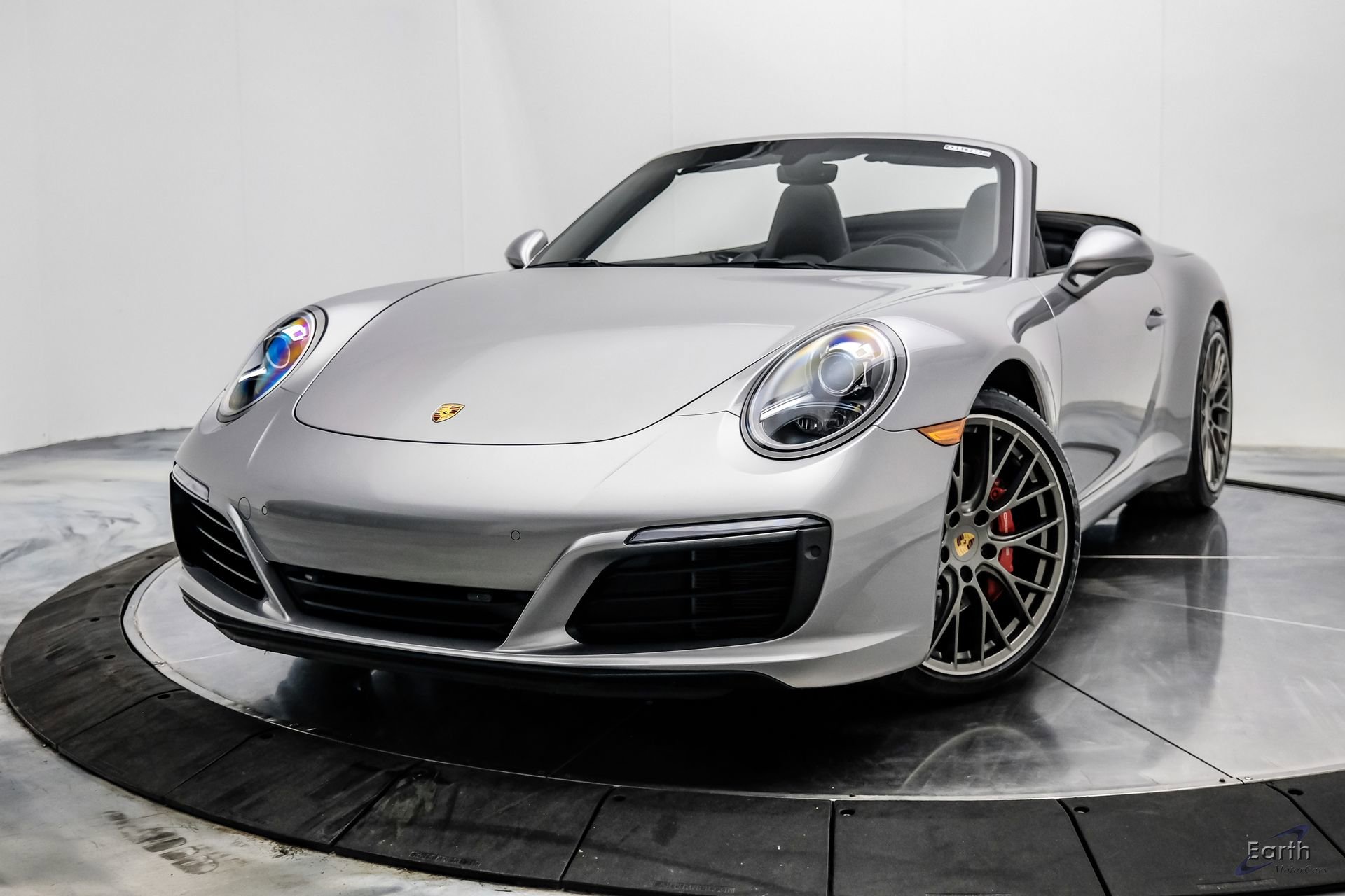 Used 2019 Porsche 911 Carrera S RWD image 4