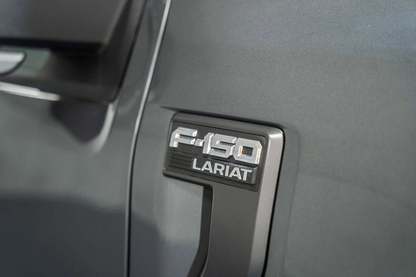 Certified 2023 Ford F150 Lariat w/ Equipment Group 502A High image 18