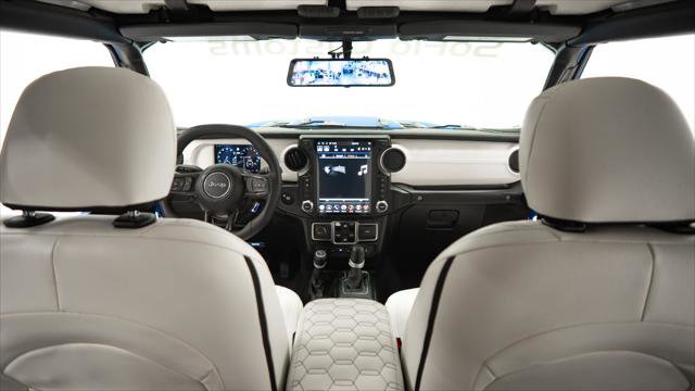 Used 2021 Jeep Gladiator Sport image 15