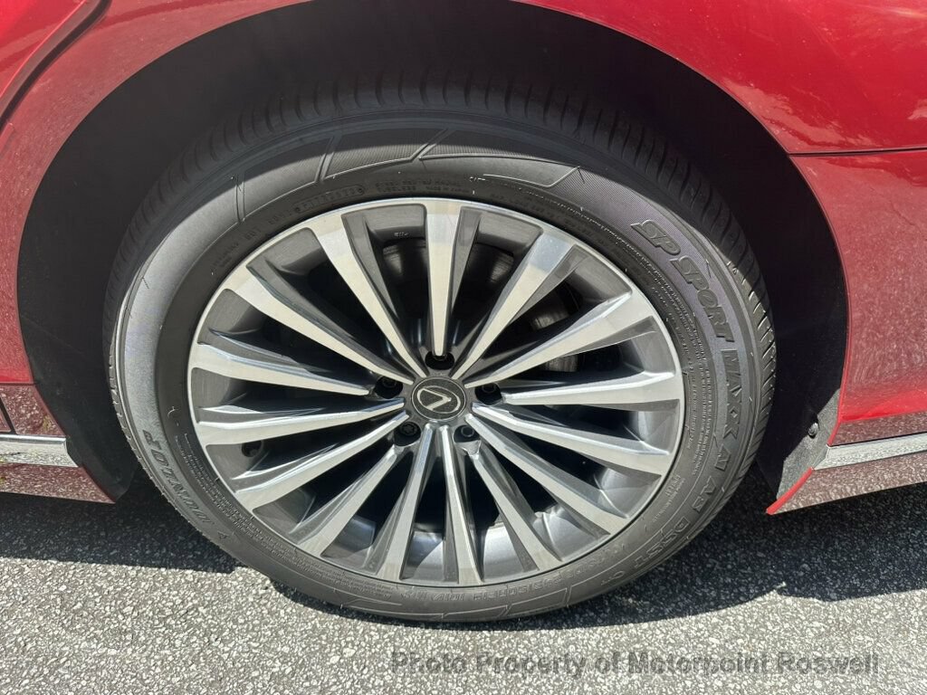Used 2024 Lexus LS 500h AWD w/ Luxury Package image 39