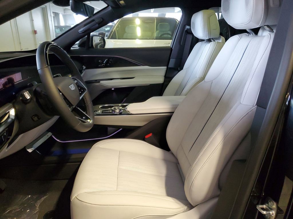 New 2025 Cadillac Lyriq Sport image 16