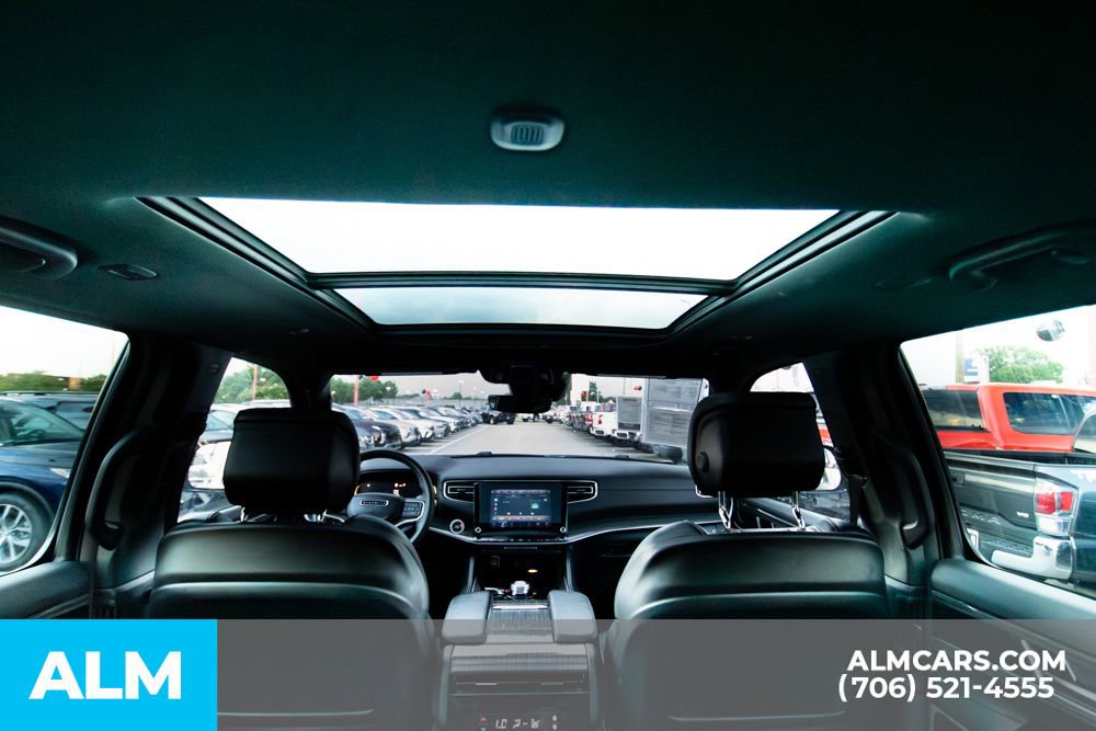 Used 2022 Jeep Wagoneer Series III w/ Premium Group I image 22