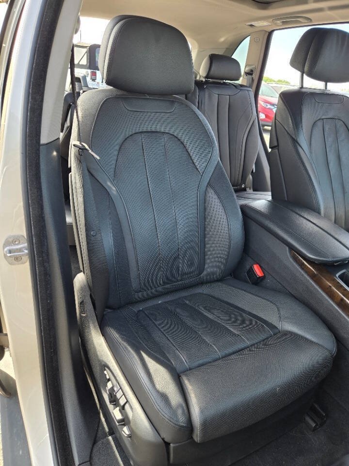 Used 2015 BMW X5 xDrive50i AWD/4WD image 26