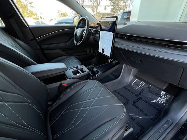 Used 2025 Ford Mustang Mach-E Select w/ Comfort Package Lite image 27