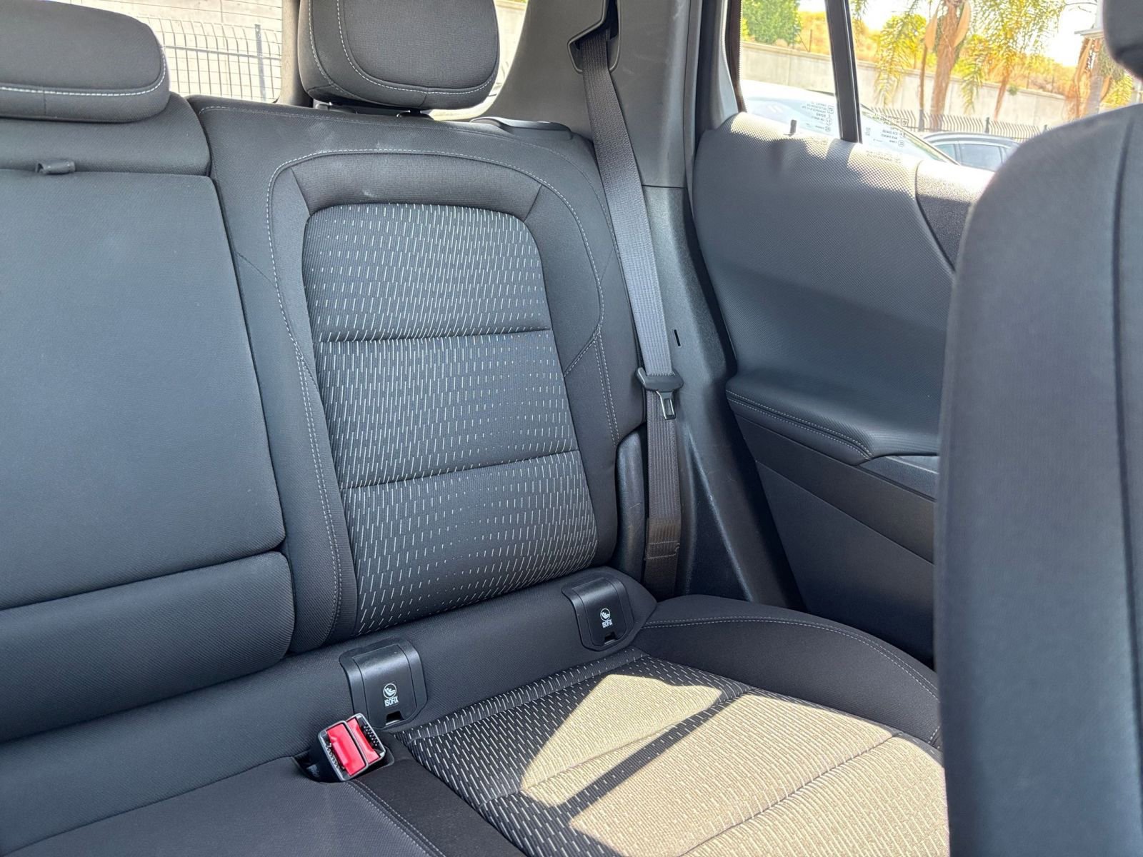 Used 2025 Chevrolet Equinox LT FWD image 38