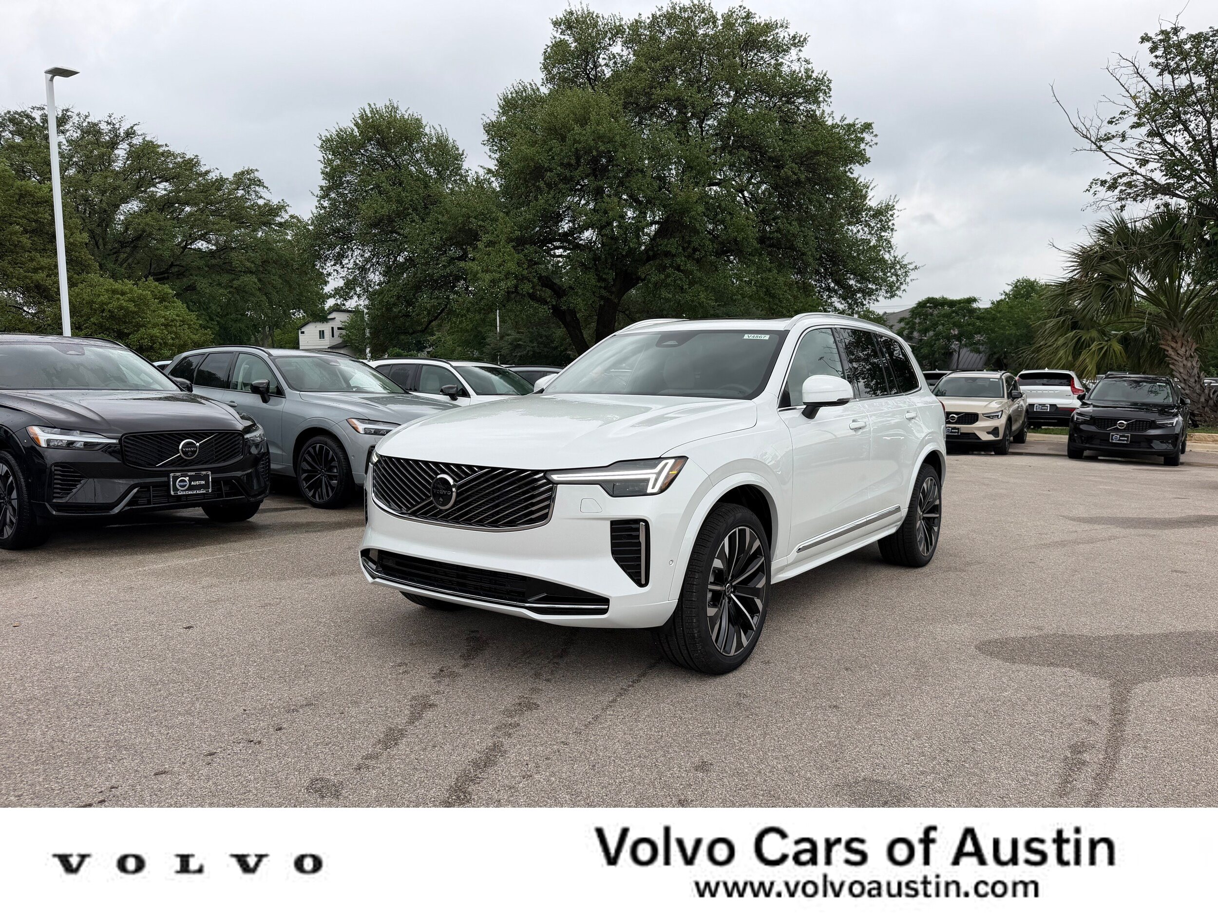 New 2026 Volvo XC90 B5 Ultra
