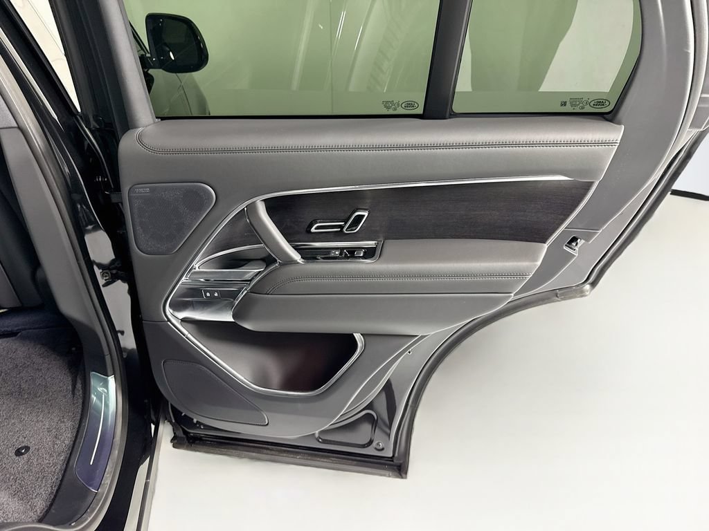 New 2026 Land Rover Range Rover SE AWD/4WD image 29